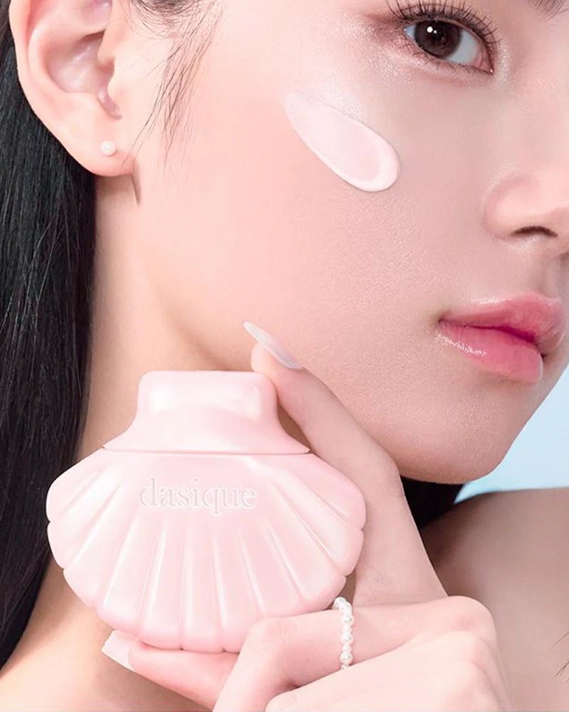 dasique Glowy Shell Base: Twinkle Mermaid Collection - Image 3