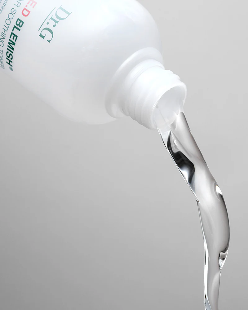 Dr.G R.E.D Blemish Clear Soothing Toner 300mL - Image 3