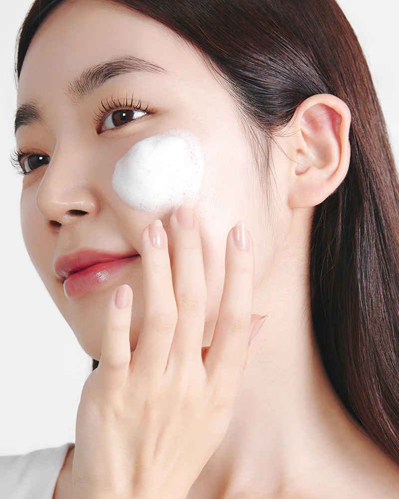 Etude SoonJung 5.5 Foam Cleanser 150mL - Image 3