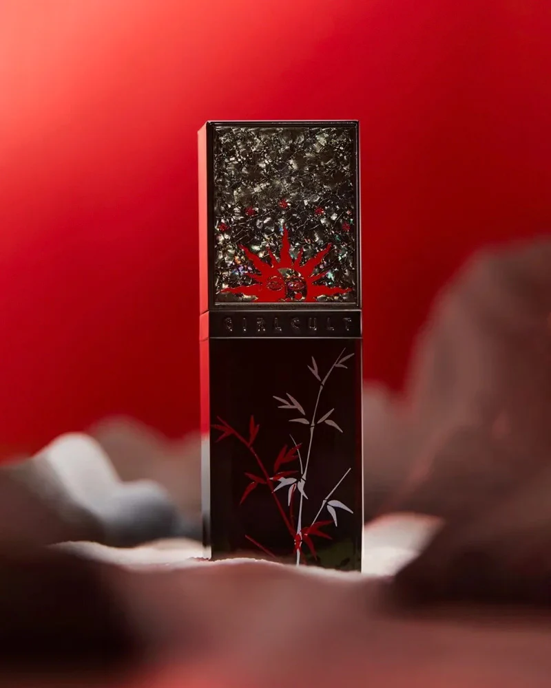 GIRLCULT Unreal Lip Gloss: Sci-Fi Mythology - Image 14