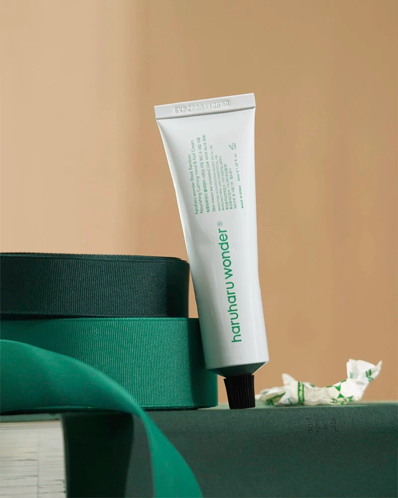 haruharu wonder Black Bamboo Nourishing Calming Hand & Nail Cream