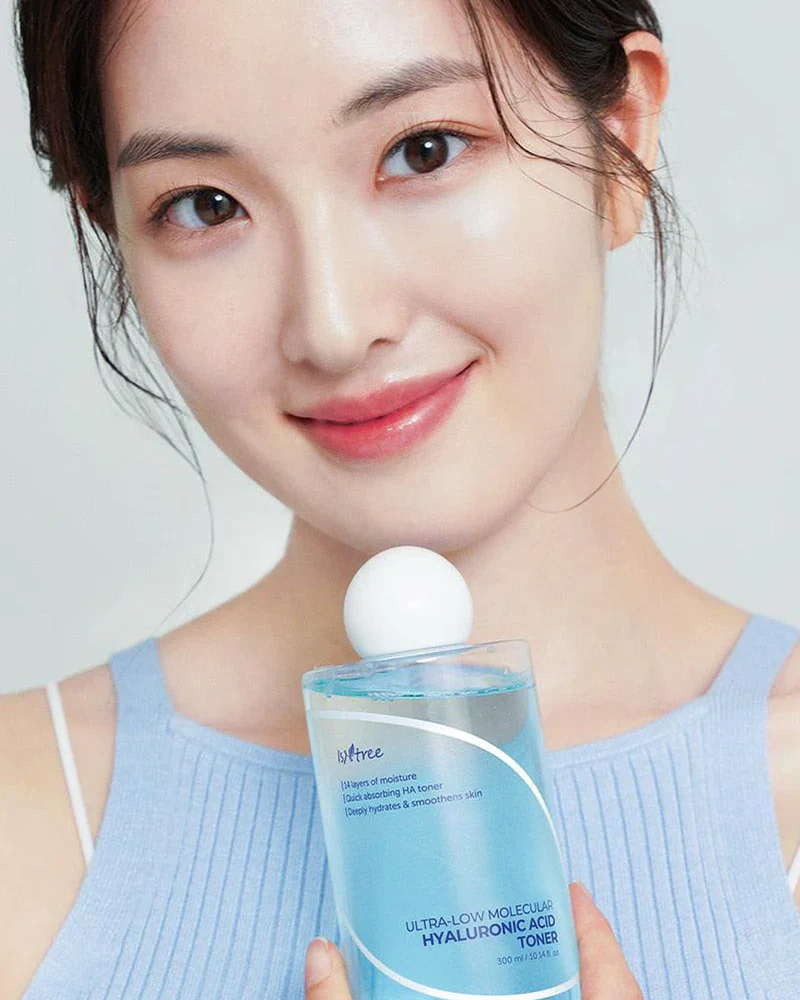 ISNTREE Ultra Molecular Hyaluronic Acid Toner 300ml - Image 2