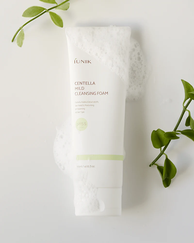 iUNIK Centella Mild Cleansing Foam - Image 3