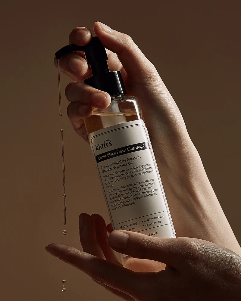 Klairs Gentle Black Fresh Cleansing Oil - Image 3