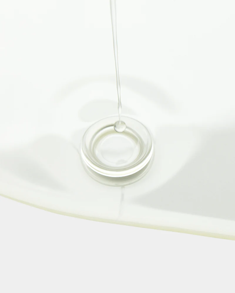 Klairs Gentle Black Fresh Cleansing Oil - Image 4