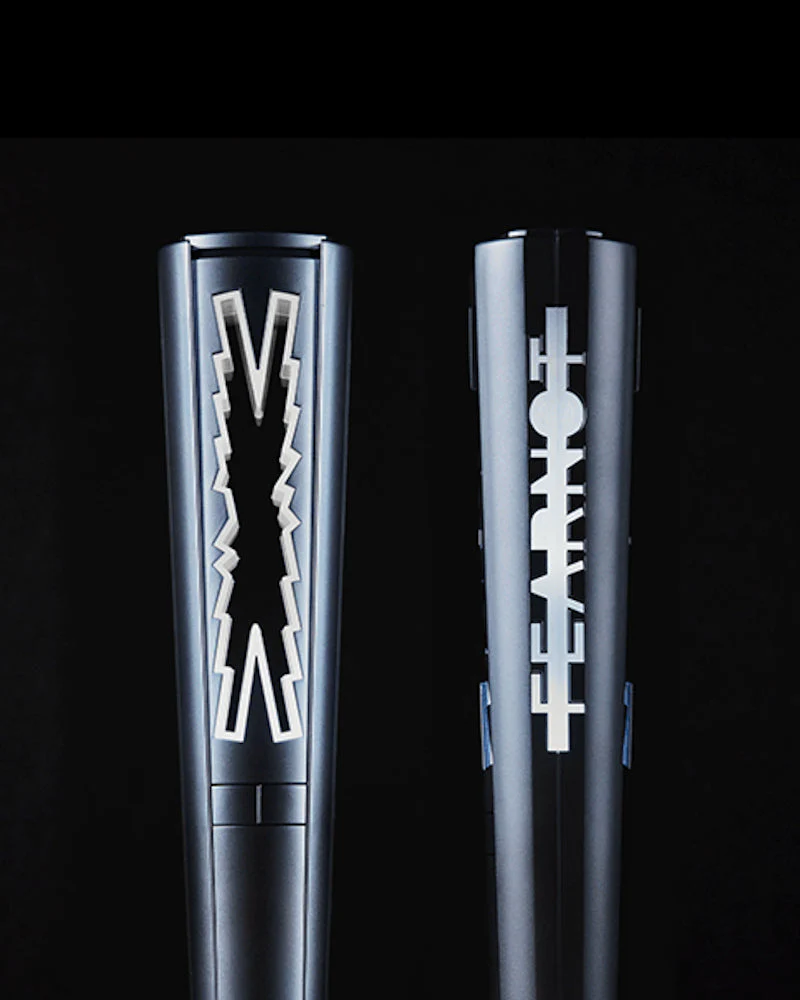 LE SSERAFIM Official Lightstick - Image 2