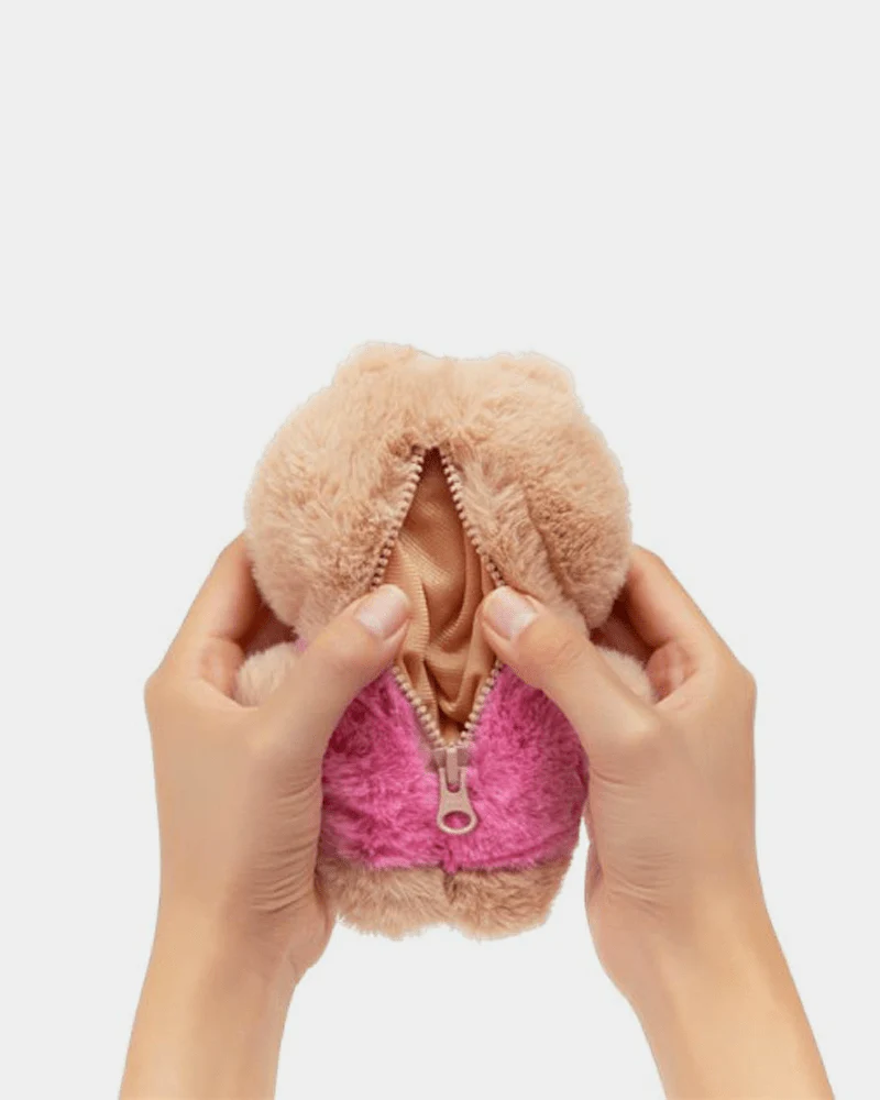 LINE FRIENDS© CHOCO Flat Fur Mini Pouch - Image 4