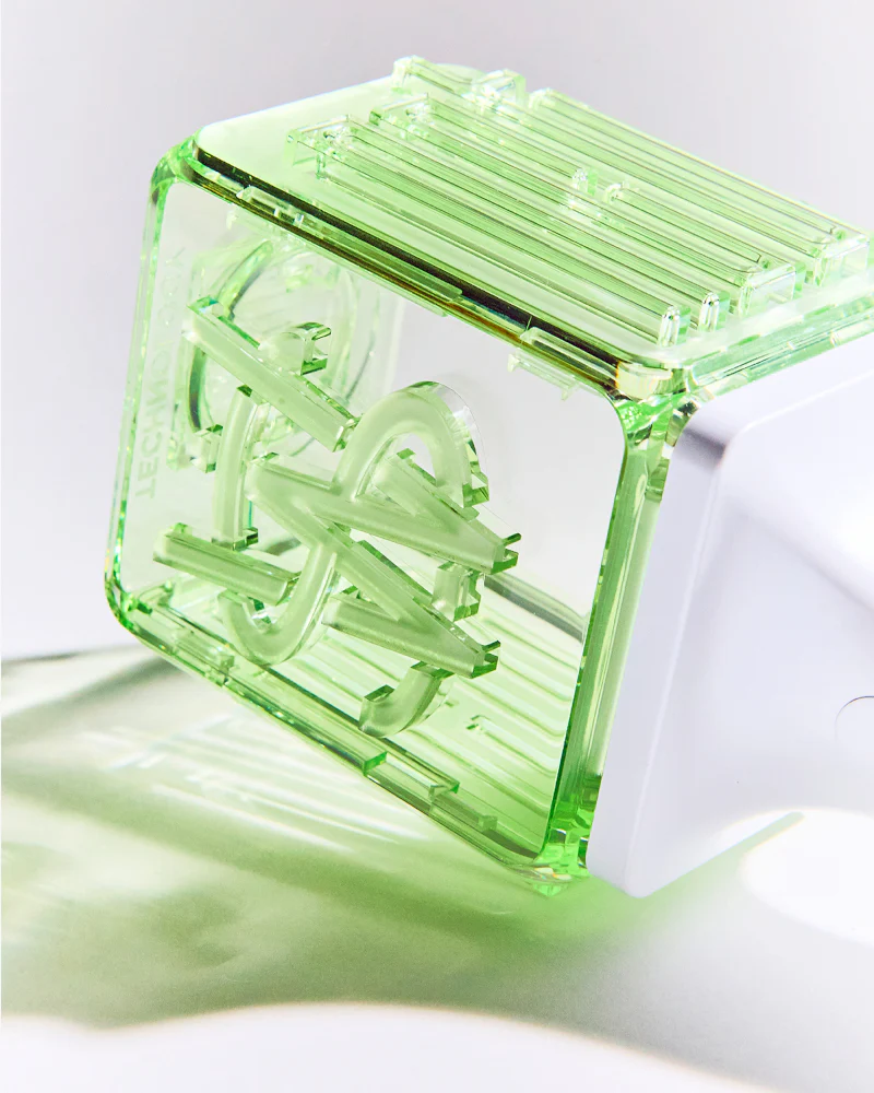 NCT WISH OFFICIAL LIGHT STICK ver. 2 - Image 2
