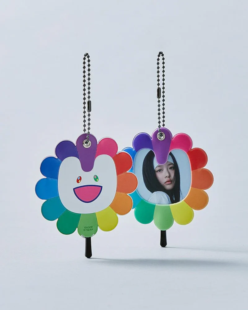 NewJeans x MURAKAMI FAN KEYRING - Image 3
