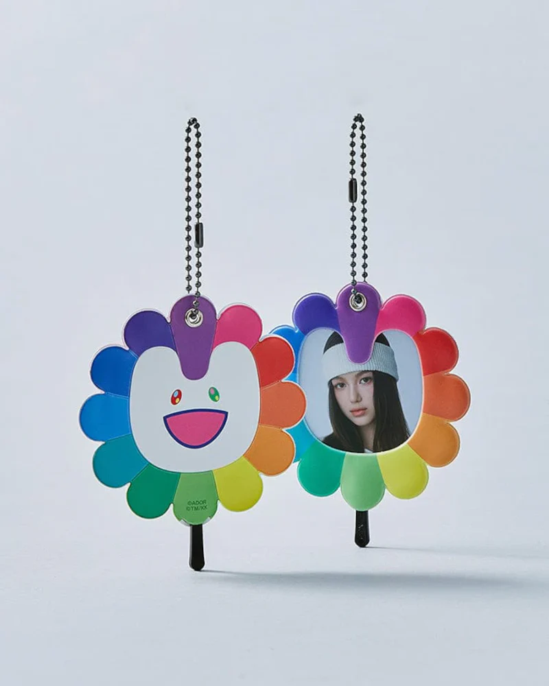 NewJeans x MURAKAMI FAN KEYRING - Image 4