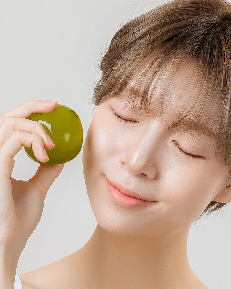 ongredients Jeju Green Tea Cleansing Ball 110g - Image 3