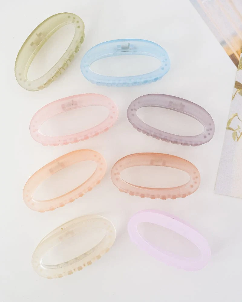 Oval Hair Claw Clip - Image 2