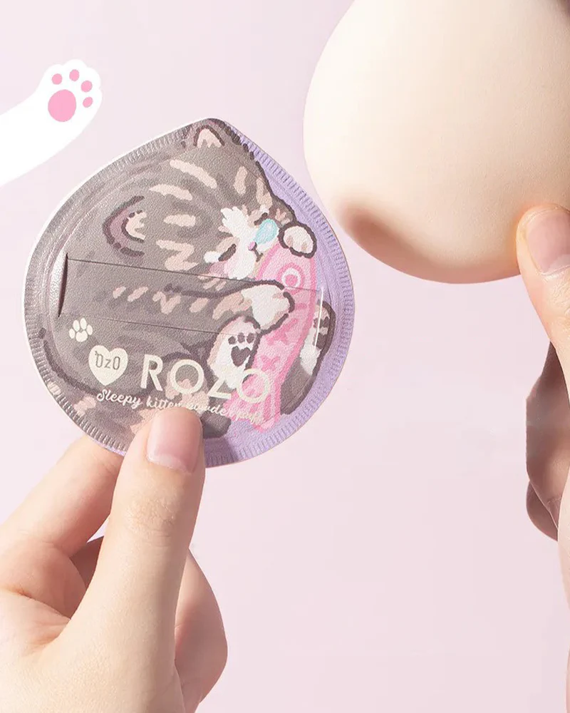 ROZO Sleepy Kitten Powder Puff with Case - Image 3