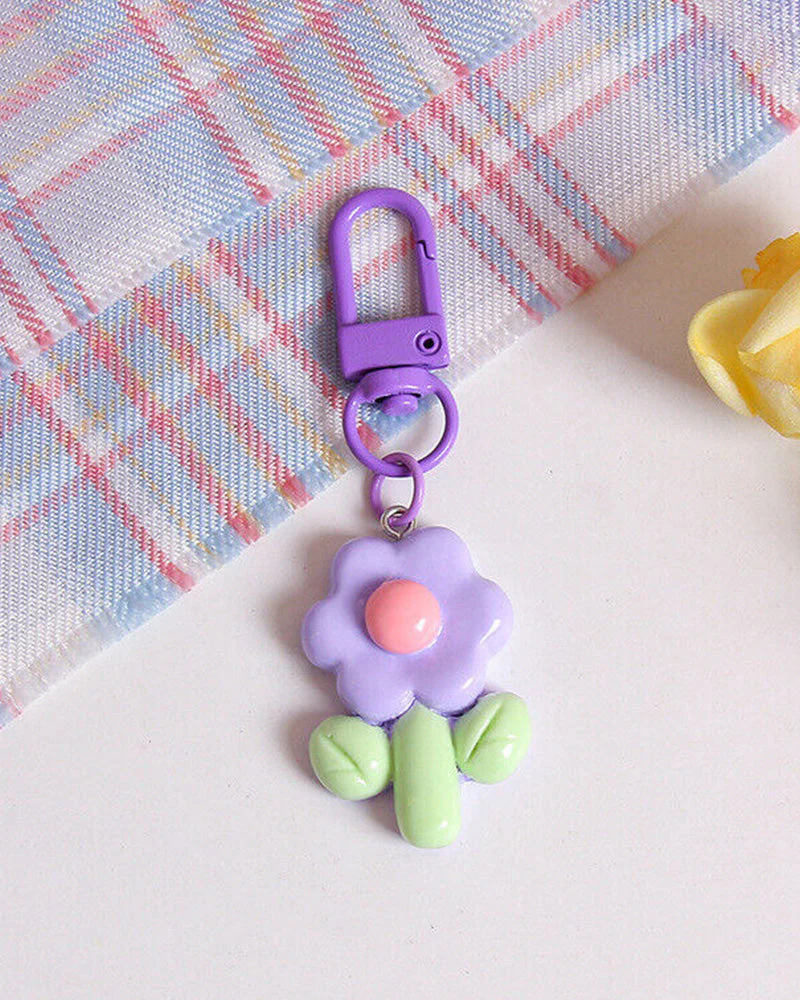 Small Acrylic Flower Keyring - Image 7
