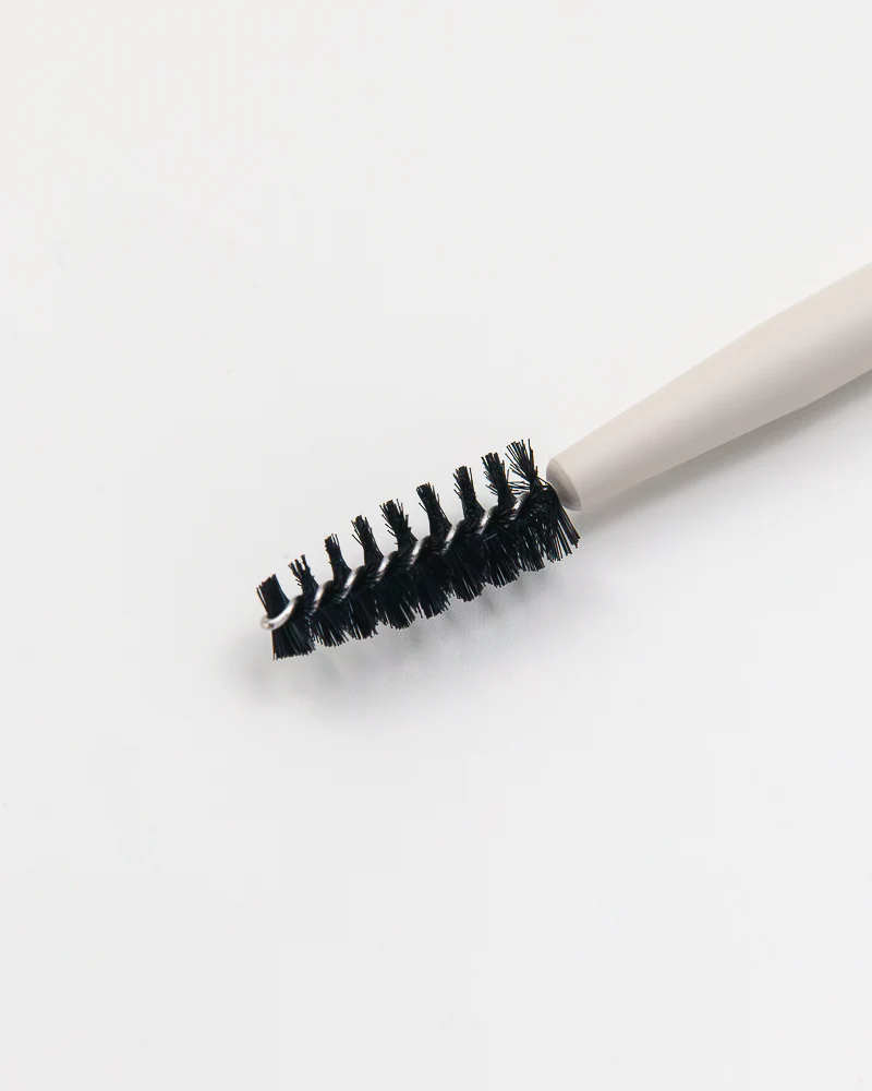 SUKOSHI Eyebrow Brush + Spoolie - Image 3