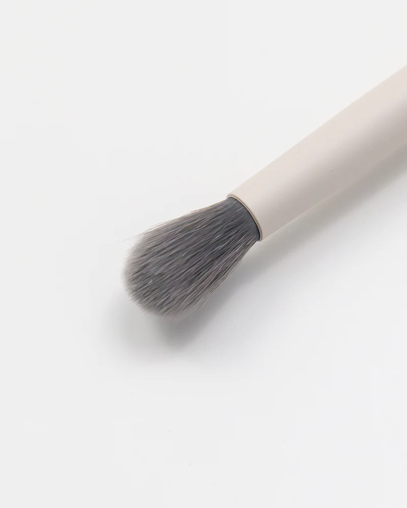 SUKOSHI Eyeshadow Blending Brush - Image 2