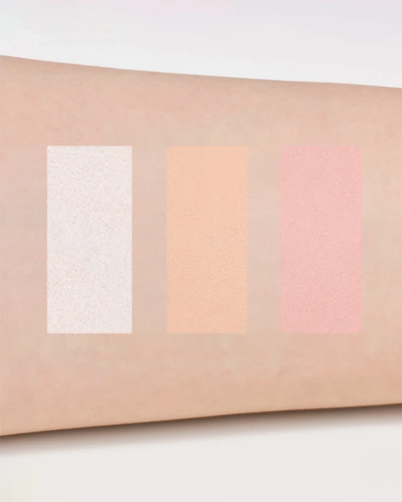 the SAEM Cover Perfection Triple Pot Concealer - Image 18