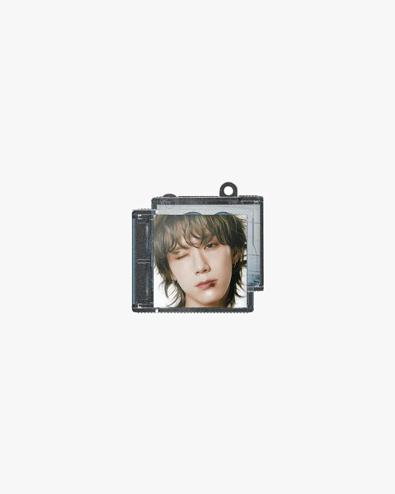 WayV - 2ND ALBUM [On My Youth] SMini Ver. (6 Versions) - Image 4